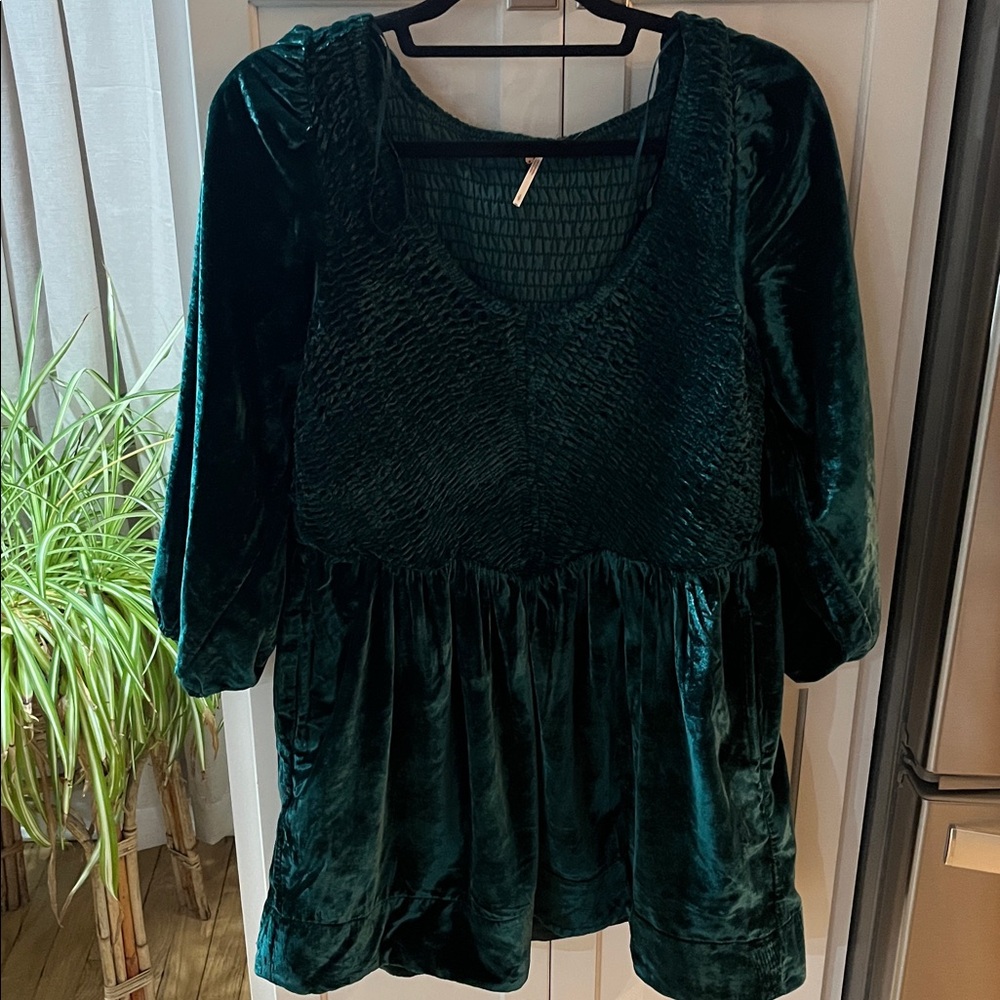 🎁XMAS SALE🎁 Free people farrier velvet dress - NEW WO TAGS - Picture 3 of 5